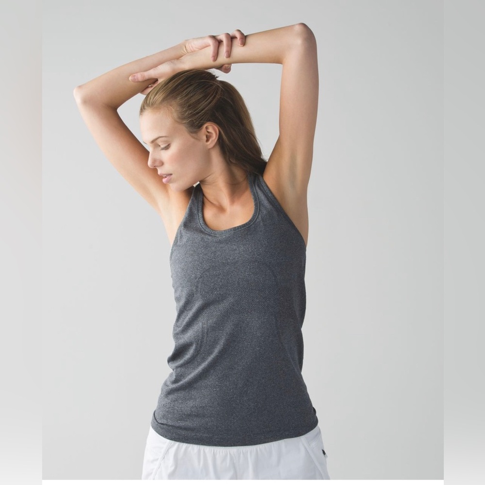 Lululemon Swiftly Tech Racerback in Heathered Black